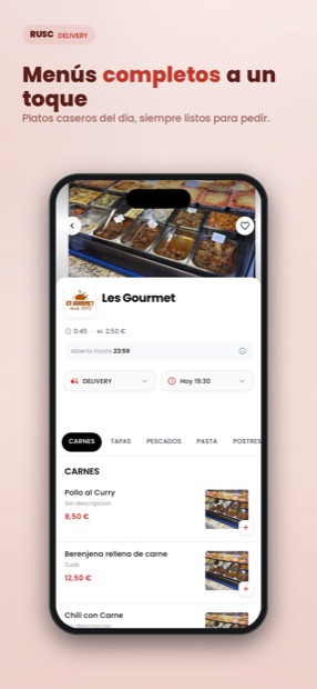 Pantalla de menú de un restaurante en la app de Rusc Delivery